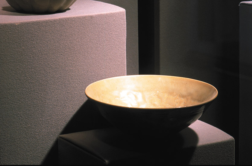 ancient_ceramics_of_the_middle_kingdom_2